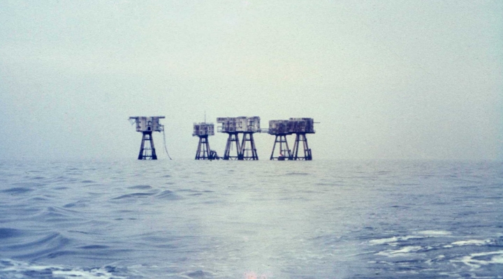 Shivering Sands Army Towers